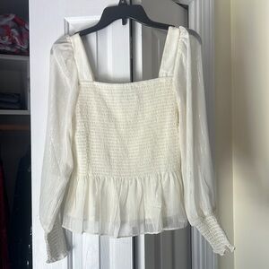 Women’s Blouse Size Medium